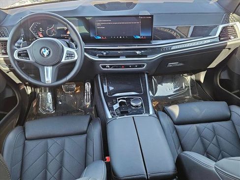 Used 2024 BMW X5 sDrive40i w/ M Sport Package RWD image 18