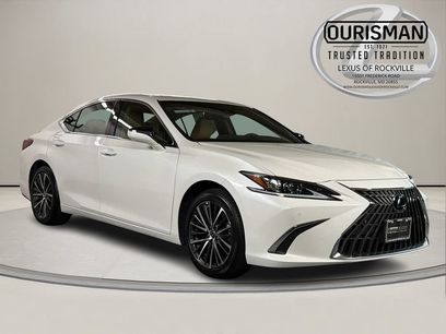 Certified 2025 Lexus ES 350 w/ Premium Package
