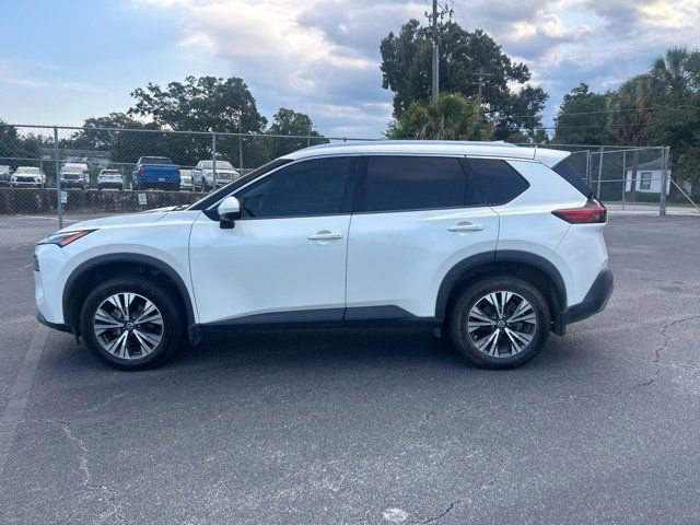 Used 2021 Nissan Rogue SV w/ Premium Package FWD image 2