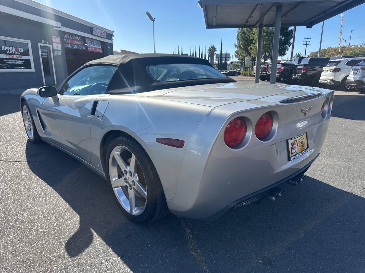 Used 2006 Chevrolet Corvette Convertible w/ Preferred Equipment Group RWD image 7