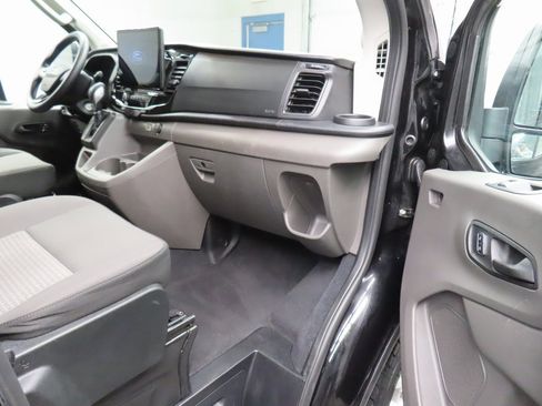 Used 2024 Ford Transit 350 XLT image 29