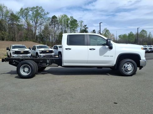 New 2026 Chevrolet Silverado 3500 W/T w/ WT Convenience Package image 26