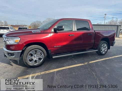 Used 2023 RAM 1500 Big Horn image 2
