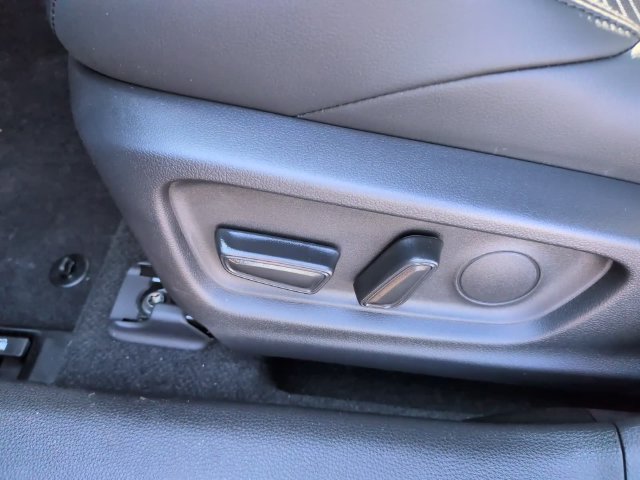 Used 2026 Toyota Corolla XSE FWD image 14