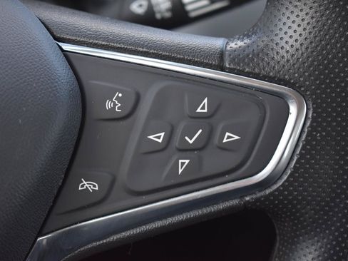 Used 2020 Chevrolet Equinox LS FWD image 8