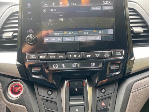 Used 2019 Honda Odyssey EX-L image 30