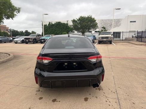 Used 2024 Toyota Corolla SE FWD image 6