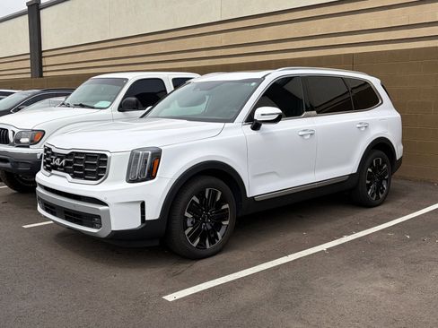 Used 2024 Kia Telluride SX image 5