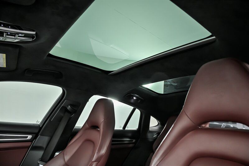 Used 2020 Porsche Panamera GTS AWD/4WD image 23