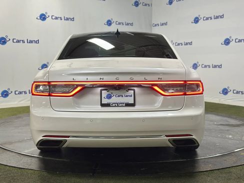 Used 2019 Lincoln Continental Select FWD image 4