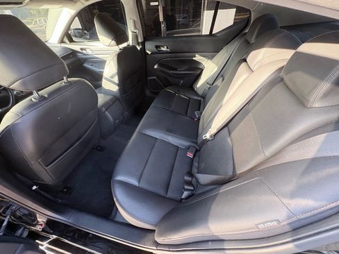 Used 2020 Nissan Altima 2.5 SR image 14