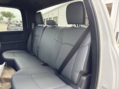 New 2026 RAM 3500 Tradesman AWD/4WD image 34