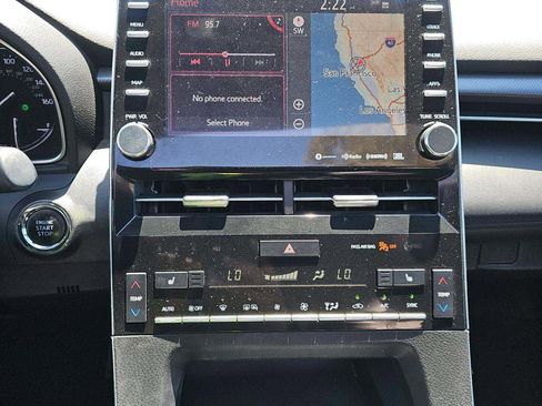 Used 2020 Toyota Avalon XSE w/ Protection Package FWD image 5