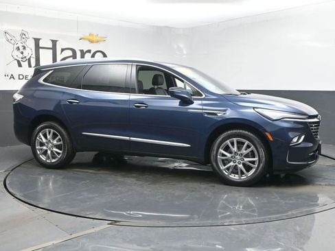 Certified 2023 Buick Enclave Essence w/ Experience Buick Package FWD image 50