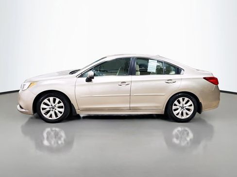 Used 2017 Subaru Legacy 2.5i Premium image 10