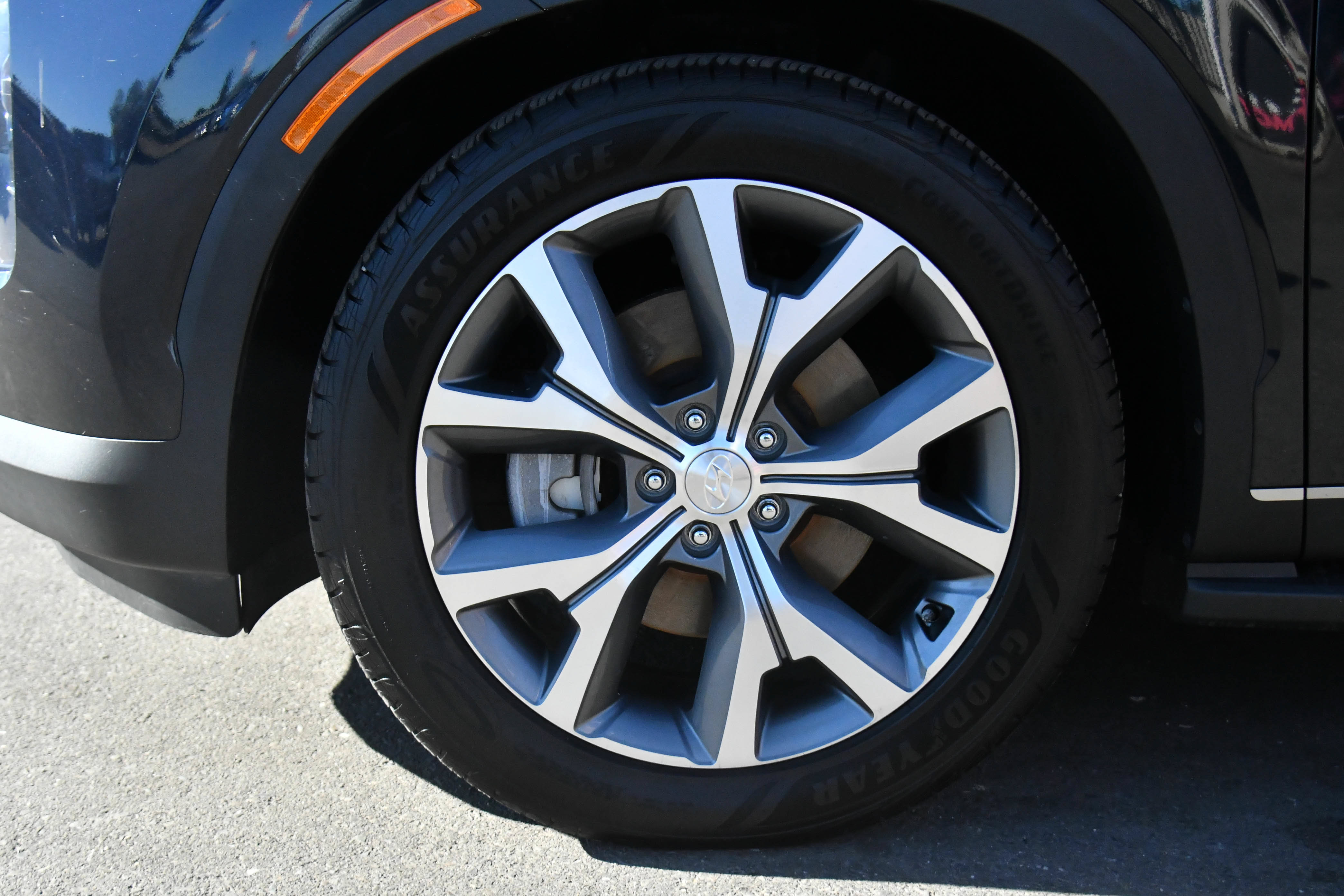 Used 2021 Hyundai Palisade SEL w/ Winter Package AWD/4WD image 12