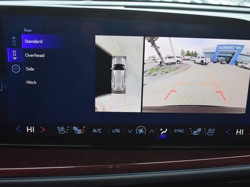 New 2026 Chevrolet Traverse RS w/ LPO, Floor Liner Package image 26