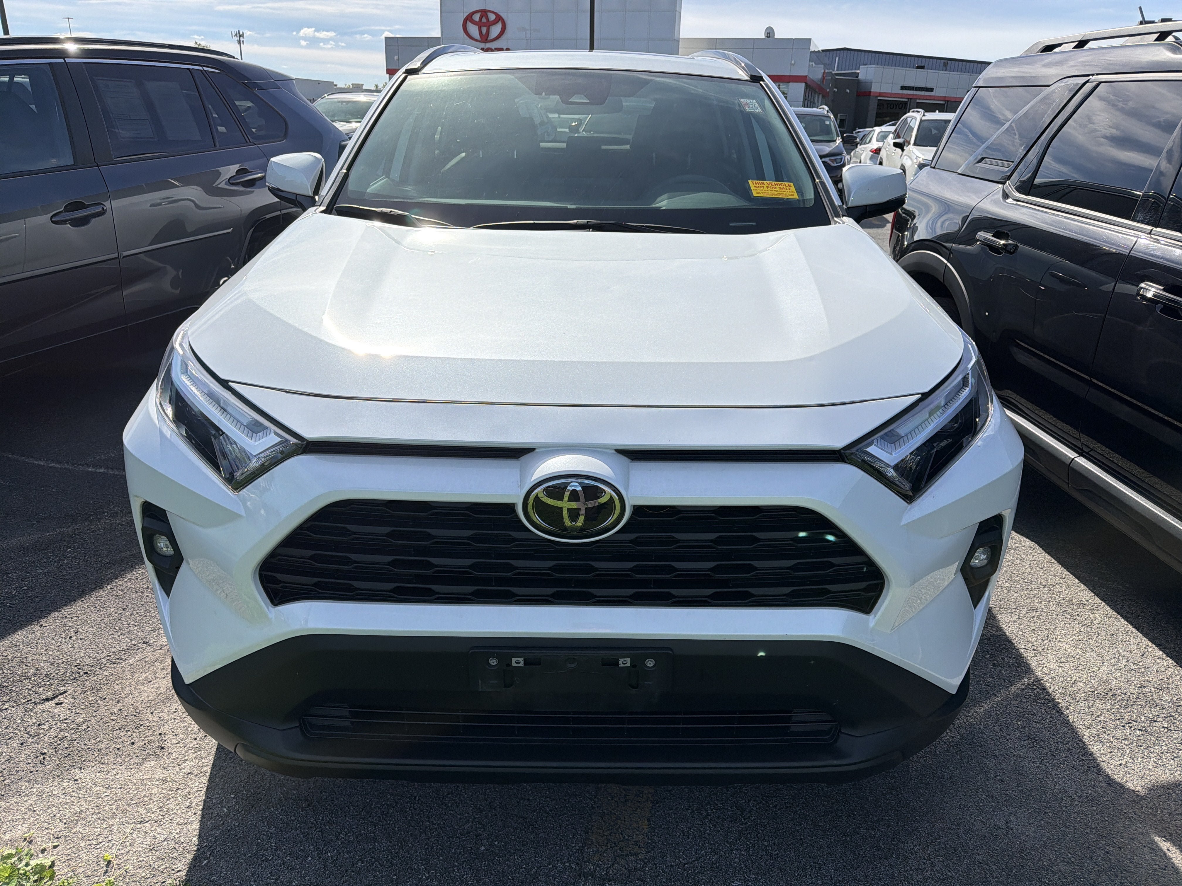 Used 2023 Toyota RAV4 XLE Premium AWD/4WD image 3
