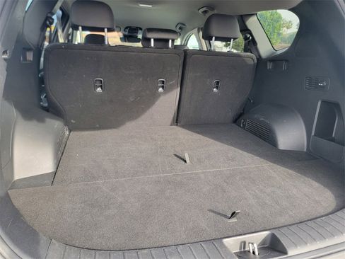 Used 2023 Hyundai Santa Fe SEL image 17