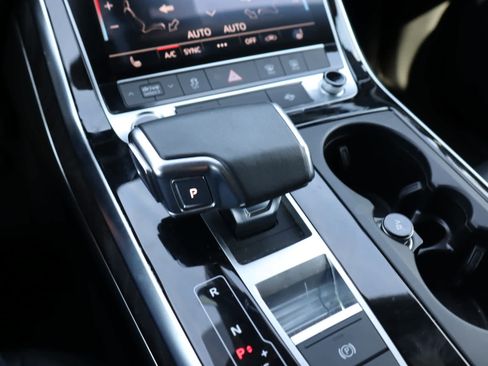 Used 2023 Audi Q7 2.0T Premium w/ Convenience Package image 37