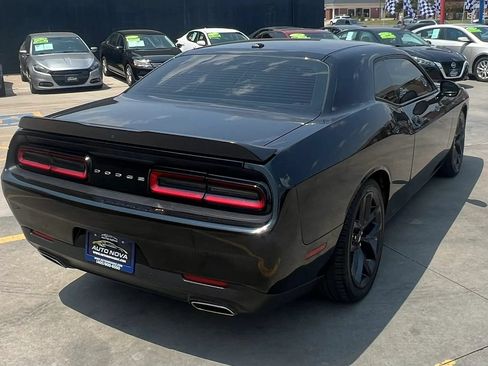 Used 2019 Dodge Challenger GT w/ Blacktop Package RWD image 12