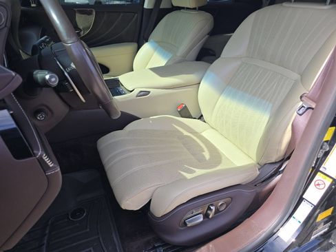 Used 2018 Lexus LS 500 AWD w/ Luxury Package image 25