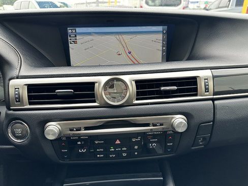 Used 2016 Lexus GS 200t RWD image 20