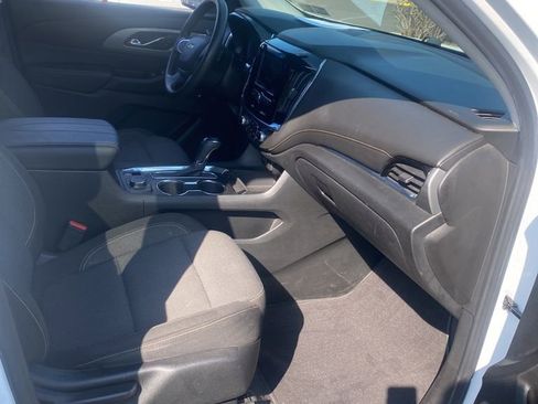 Used 2020 Chevrolet Traverse LS image 20