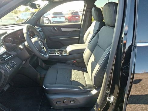 New 2026 Buick Enclave Preferred w/ Power Package AWD/4WD image 10