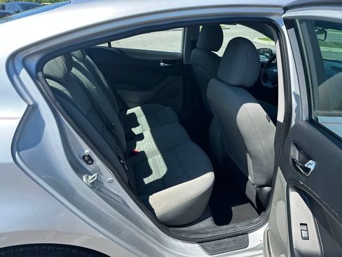 Used 2016 Kia Forte LX FWD image 21