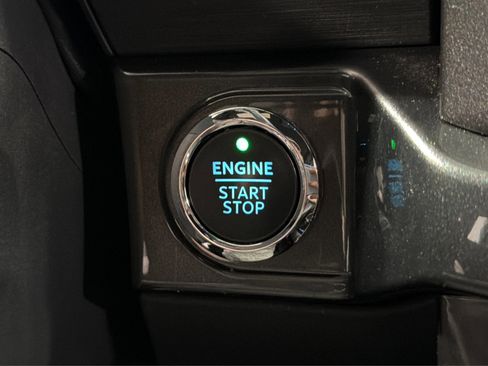 Used 2022 Ford F150 XLT w/ Equipment Group 302A High AWD/4WD image 31