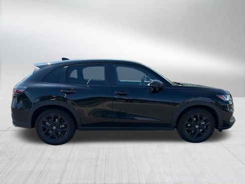 Used 2025 Honda HR-V Sport image 4
