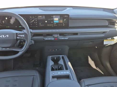 New 2026 Kia EV9 Wind image 14