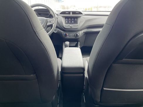 Certified 2023 Chevrolet TrailBlazer LT FWD image 21