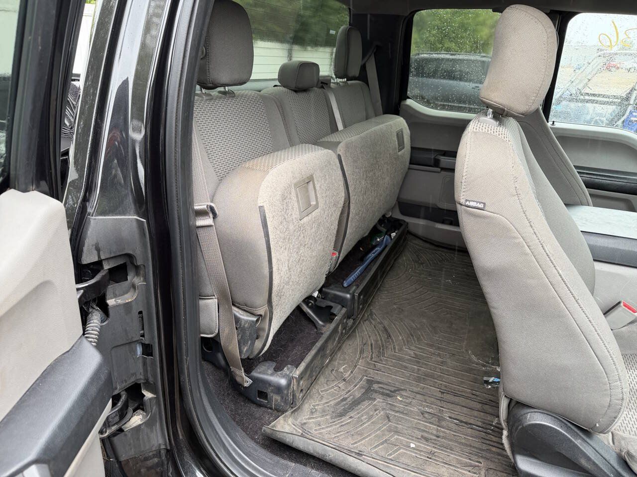 Used 2015 Ford F150 XLT w/ Equipment Group 301A Mid AWD/4WD image 26