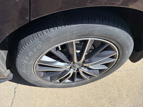 Used 2019 INFINITI QX60 Luxe w/ Sensory Package AWD/4WD image 5