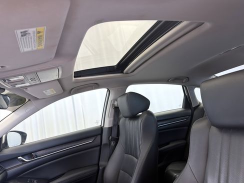 Used 2021 Honda Accord EX-L image 14