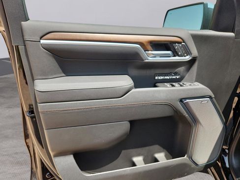 New 2026 Chevrolet Silverado 1500 High Country AWD/4WD image 11