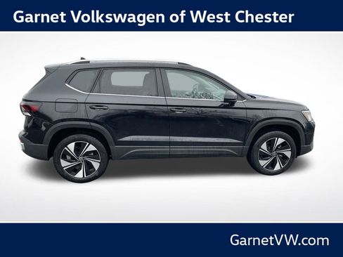 New 2026 Volkswagen Taos SE AWD/4WD image 6