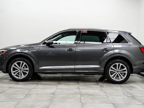 Used 2025 Audi Q7 3.0T Premium Plus AWD/4WD image 8