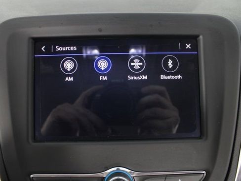 Used 2024 Chevrolet Equinox LT image 5