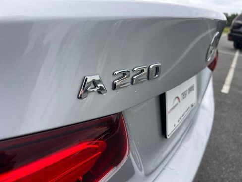 Used 2020 Mercedes-Benz A 220 w/ AMG Line image 38