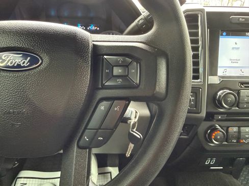 Used 2017 Ford F250 XLT w/ XLT Premium Package image 21