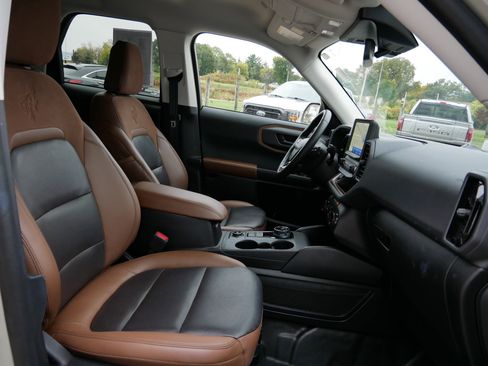 Used 2024 Ford Bronco Sport Badlands w/ Premium Package image 23