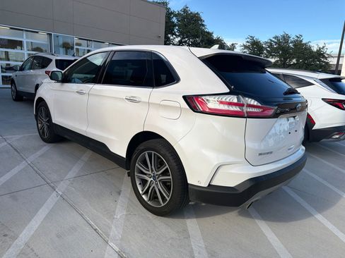 Used 2019 Ford Edge Titanium w/ Equipment Group 301A FWD image 6