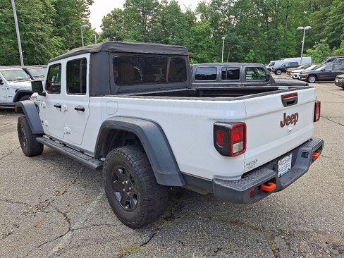 Certified 2021 Jeep Gladiator Mojave AWD/4WD image 5
