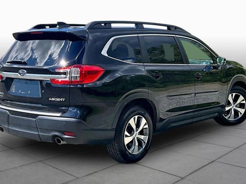 Used 2023 Subaru Ascent Premium w/ Convenience Package AWD/4WD image 13