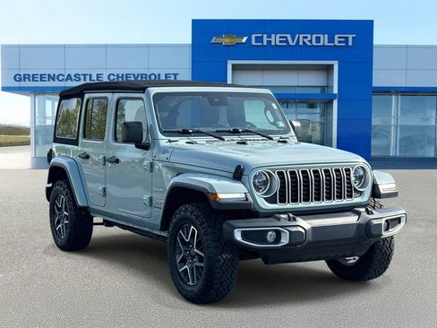 Used 2024 Jeep Wrangler Unlimited Sahara AWD/4WD image 1