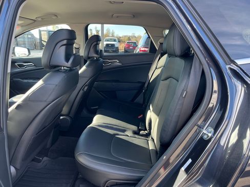 Used 2026 Kia Sportage EX image 14