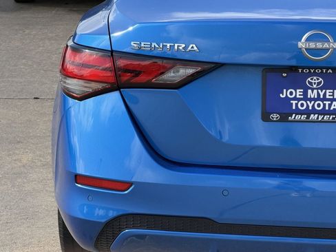 Used 2025 Nissan Sentra SV FWD image 10